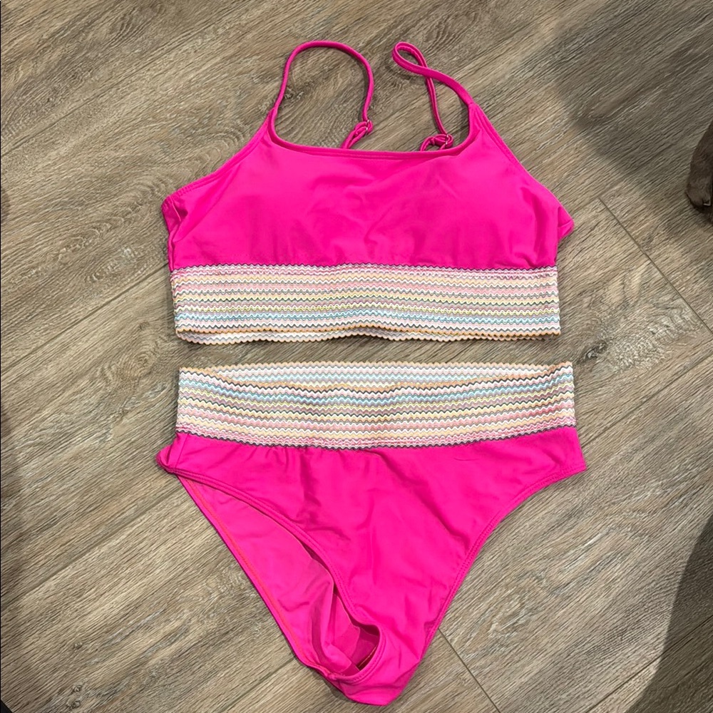 Vibrant Pink woman’s Swim Set
